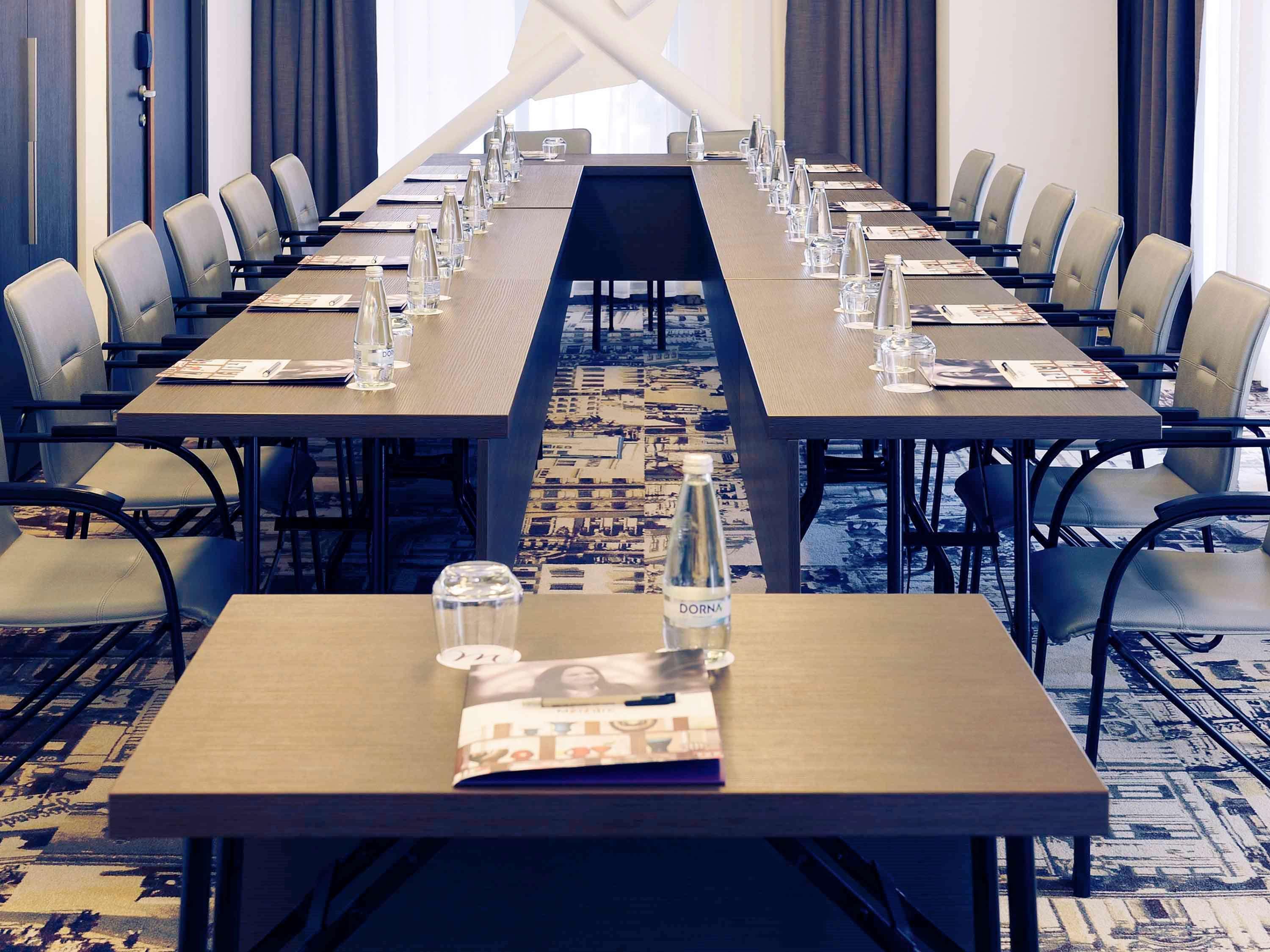 Mercure Bucharest City Center Buitenkant foto