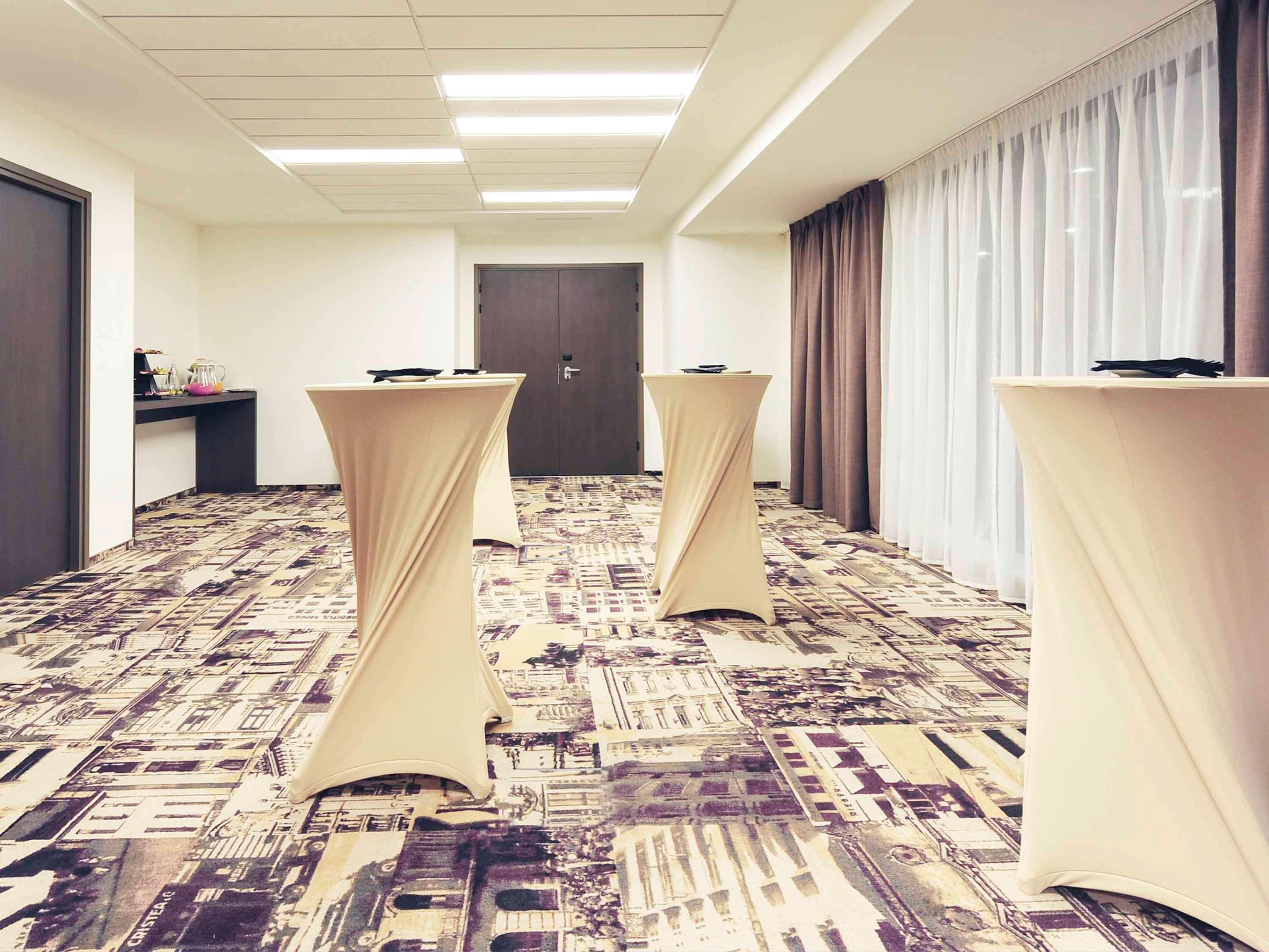 Mercure Bucharest City Center Buitenkant foto